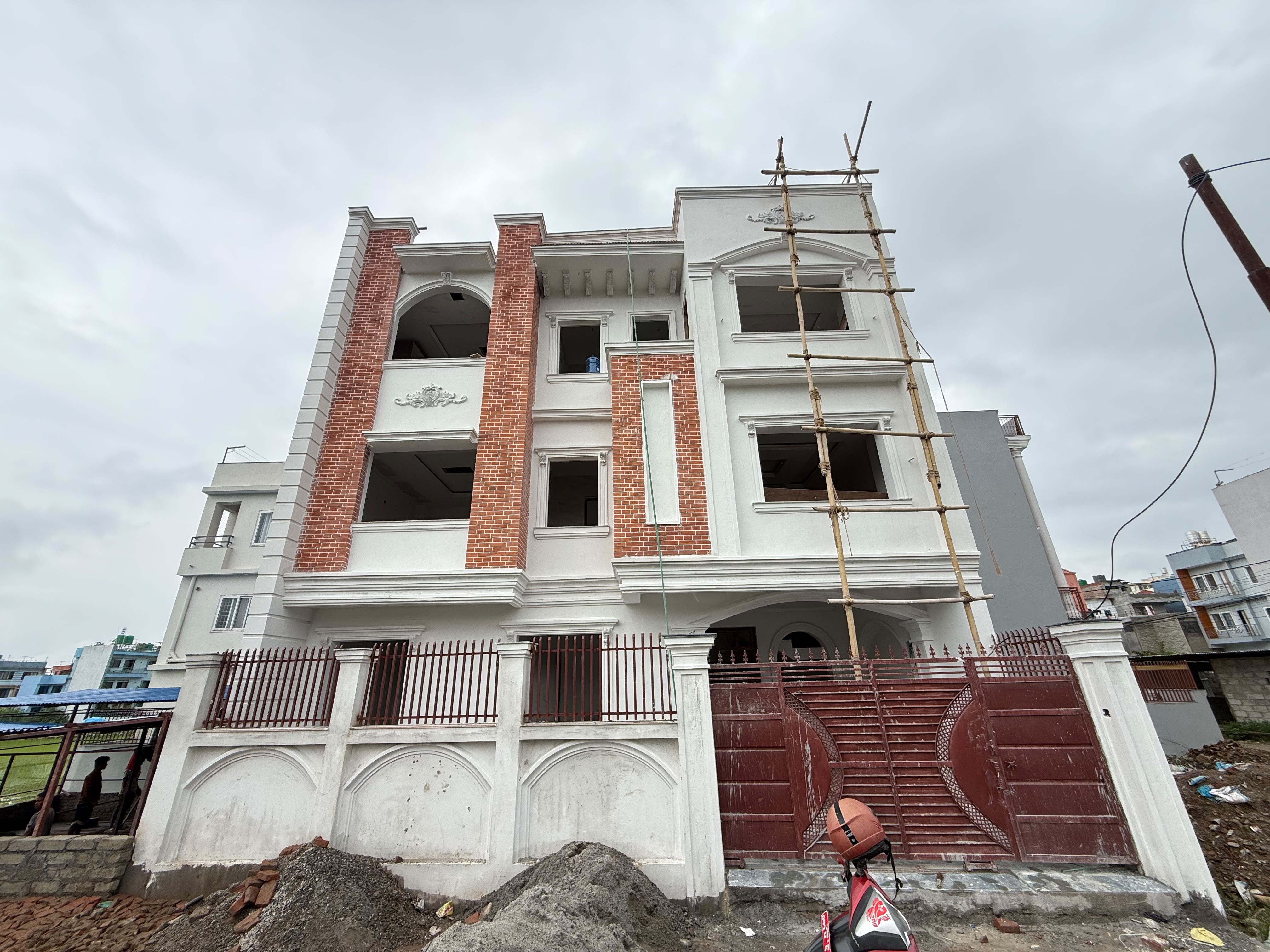 property-image